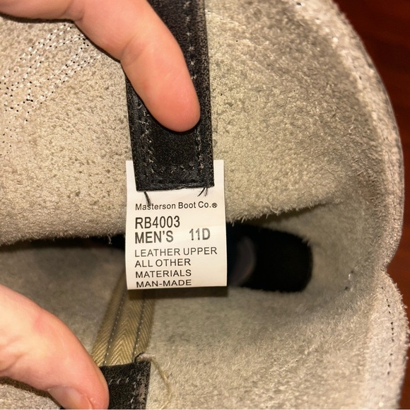 Masterson Black Leather Cowboy Boots with Pointed Toe and Stacked Heel - Picture 6 of 7